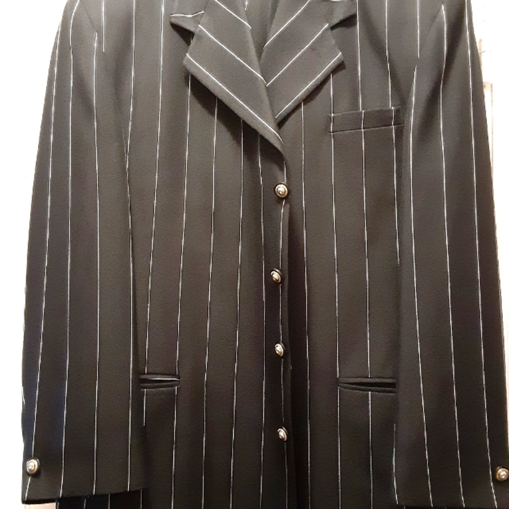 Falcone men's black pinstripe 4 button down tail suit